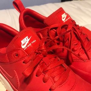 NIKE Air Max Thea